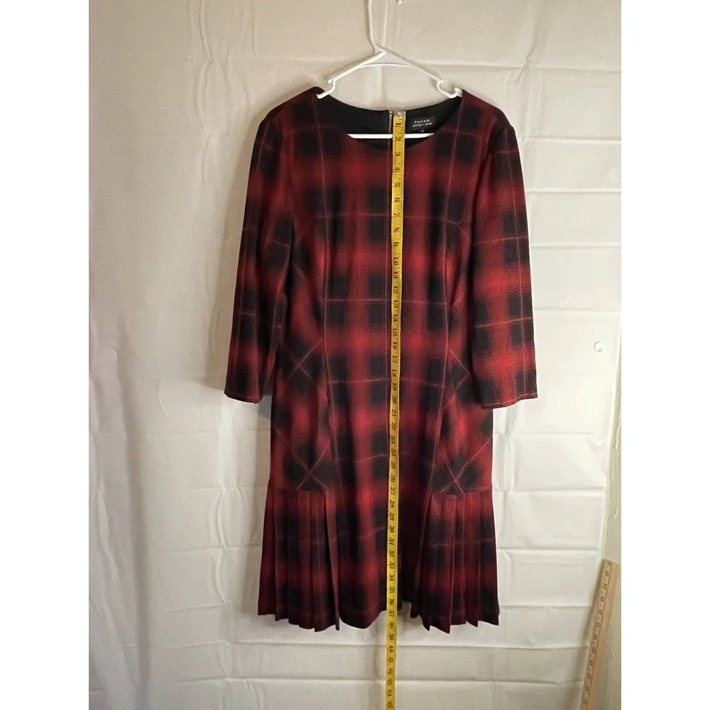 Tahari‎ Red Plaid Dress Size 12